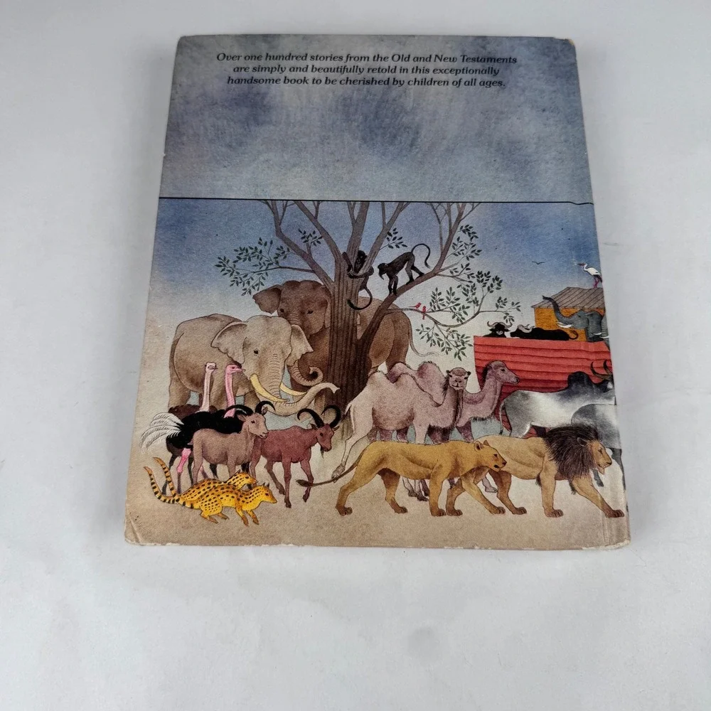 Vintage 1983 Double Illustrated Childrens Bible Hardback Sandol Stoddard
